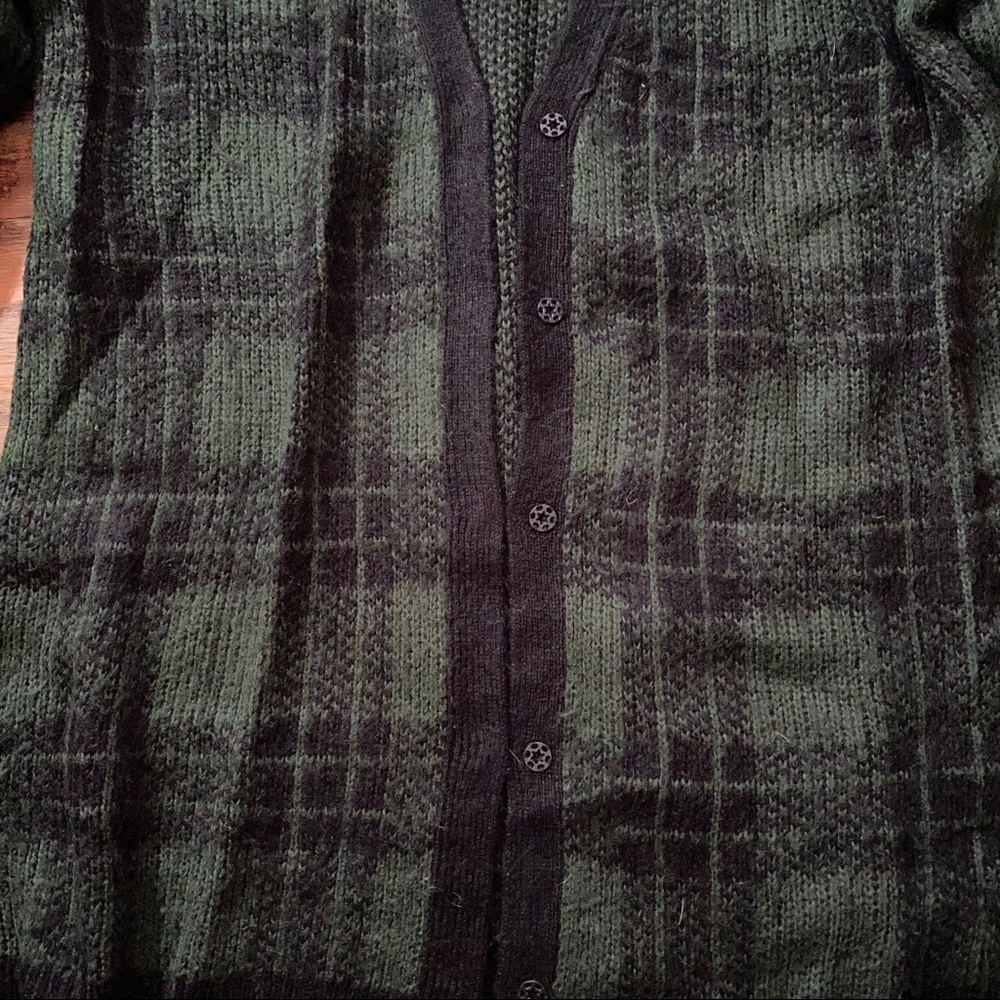Torrid Green & Black Plaid Open Front Cardigan (1) - Picture 6 of 12